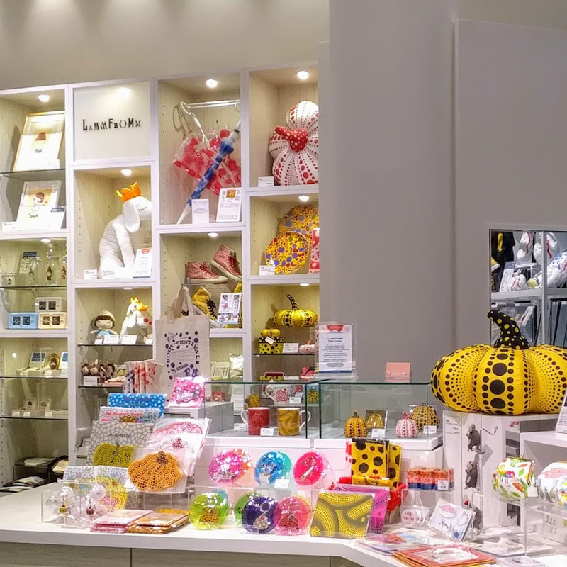 守*弥様 ロエベ　チャーム 銘菓アクリルチャーム