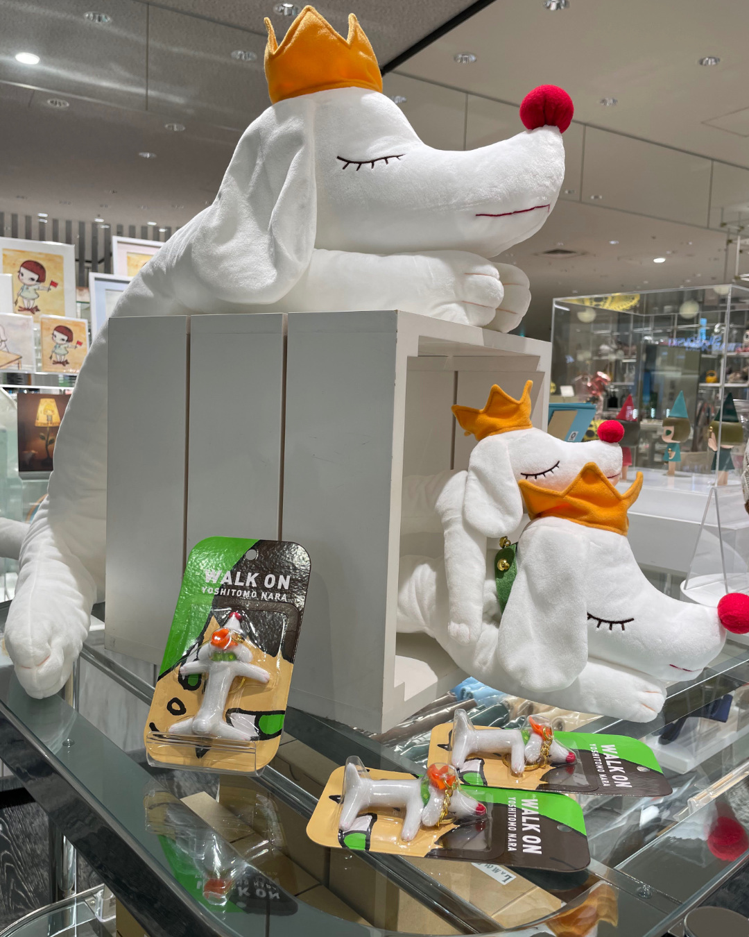 特別アイテム – YOSHITOMO NARA Exhibition Official Store